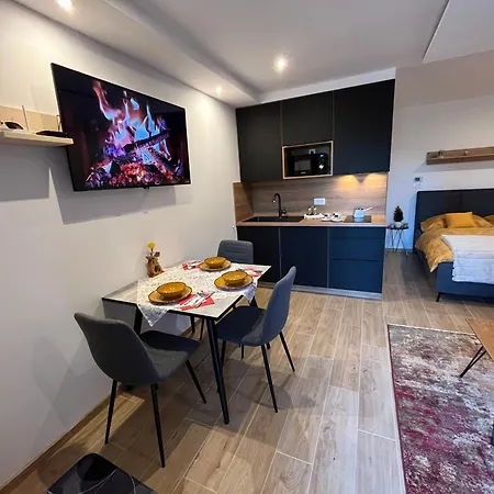 Appartement & Forest Paradise Cerkno