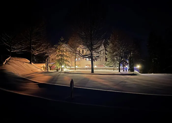 דירה & Forest Paradise צ'רקנו