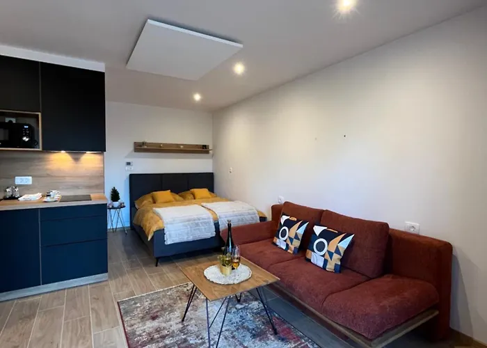 דירה & Forest Paradise צ'רקנו