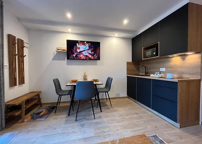 דירה & Forest Paradise